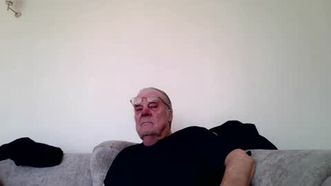 the masturbator online show from 02-28-25, 01:36