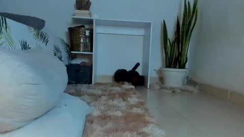 Snapshot of fabrizio_amery chatting on 05-09-26, 12:16 - A N D E R online show from 05-09-26, 12:16