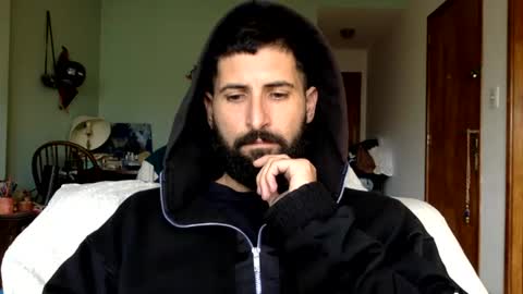 Snapshot of fabrizzio02 chatting on 06-18-26, 03:16 Fabrizzio online show from 06-18-26, 03:16