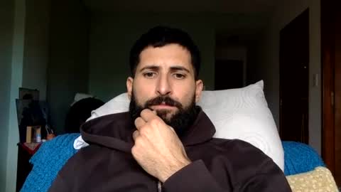 Snapshot of fabrizzio02 chatting on 06-25-26, 04:44 Fabrizzio online show from 06-25-26, 04:44