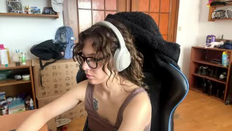 Loly online show from 05-10-26, 09:36