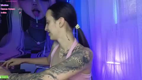 Snapshot of fairy_squirt chatting on 07-06-26, 06:10 Marrie online show from 07-06-26, 06:10