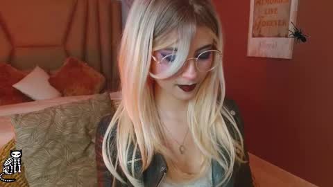 FAIRY online show from 10-30-25, 10:43