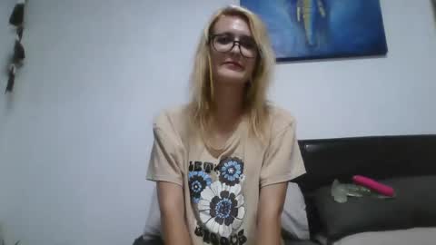fairyalice69 online show from 02-08-25, 07:27