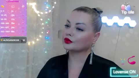 Snapshot of fairyjewell chatting on 06-20-26, 03:26 Jewell online show from 06-20-26, 03:26