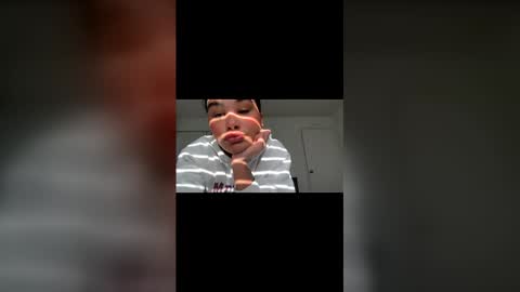 fairykatie online show from 12-19-25, 09:22