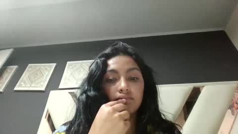 Snapshot of fairylatin chatting on 04-21-26, 01:42 fairylatin online show from 04-21-26, 01:42