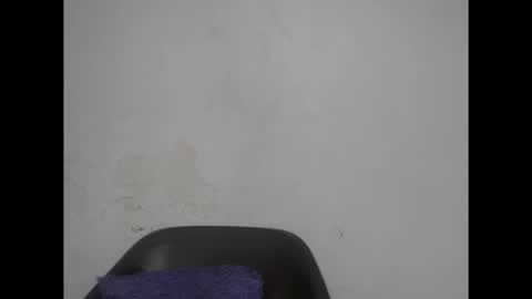 Snapshot of fairyslut9 chatting on 02-13-26, 01:56 fairyslut9 online show from 02-13-26, 01:56