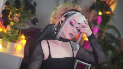 faith_chan online show from 10-17-25, 03:10