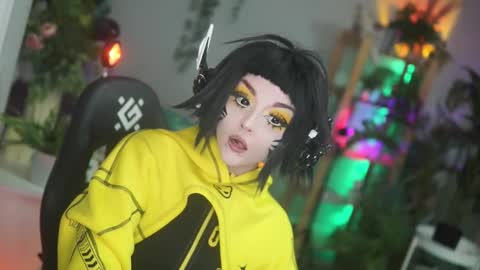 faith_chan online show from 11-06-25, 02:34