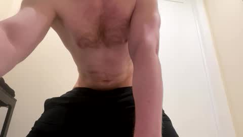 Snapshot of faizerback chatting on 05-08-26, 10:31 so horny make me cum online show from 05-08-26, 10:31