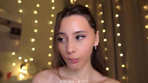 Kaori online show from 12-13-25, 07:53