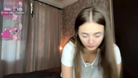 Snapshot of falineellson chatting on 05-08-26, 05:13 Erika online show from 05-08-26, 05:13