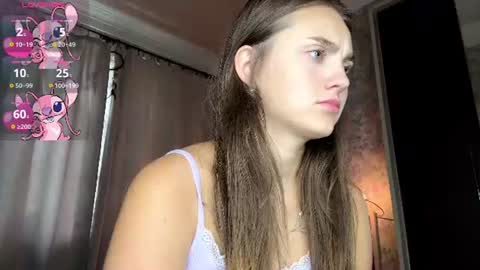 Snapshot of falineellson chatting on 07-16-26, 07:36 Erika online show from 07-16-26, 07:36