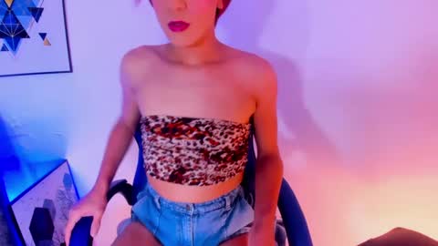 Andrea online show from 02-19-25, 01:40