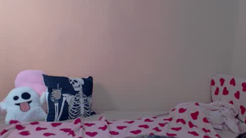Snapshot of fanatka chatting on 03-12-26, 04:18 BUNNYGal online show from 03-12-26, 04:18