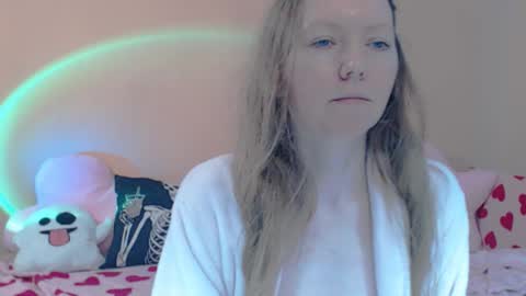 Snapshot of fanatka chatting on 03-16-26, 05:44 BUNNYGal online show from 03-16-26, 05:44