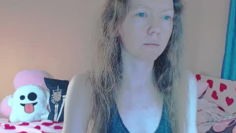 Snapshot of fanatka chatting on 03-23-26, 01:09 BUNNYGal online show from 03-23-26, 01:09