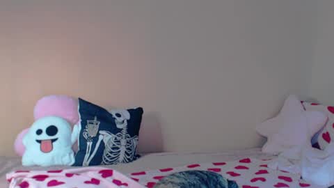 Snapshot of fanatka chatting on 04-06-26, 04:46 BUNNYGal online show from 04-06-26, 04:46