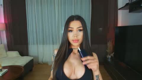 Jennifer online show from 03-18-26, 10:57