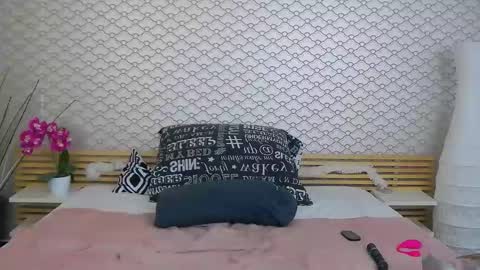 Fannie online show from 03-05-26, 06:09