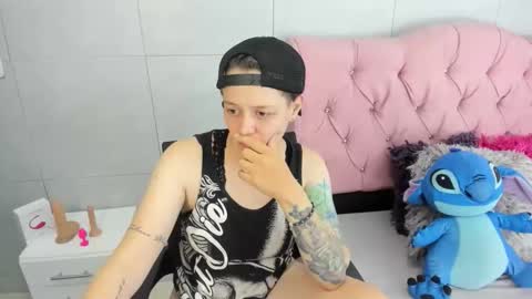 FANNY online show from 11-27-25, 01:51