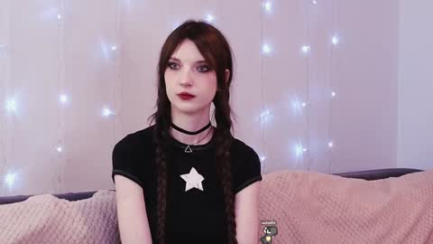 Kim online show from 01-17-25, 04:57