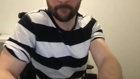 Snapshot of fantacyland chatting on 12-30-24, 03:46 Alex online show from 12-30-24, 03:46