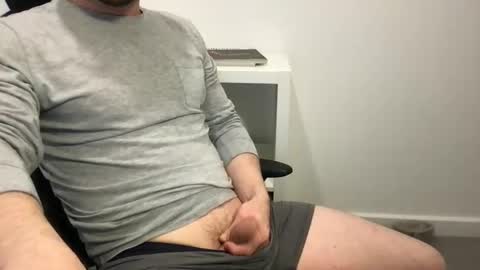 Snapshot of fantacyland chatting on 01-06-25, 03:51 Alex online show from 01-06-25, 03:51