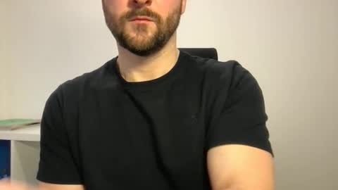 Snapshot of fantacyland chatting on 01-21-25, 02:48 Alex online show from 01-21-25, 02:48