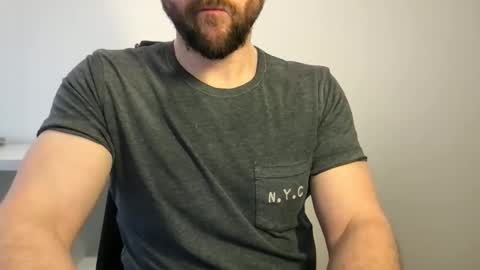 Snapshot of fantacyland chatting on 01-31-25, 12:18 Alex online show from 01-31-25, 12:18