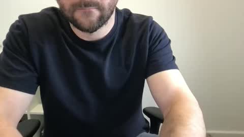 Snapshot of fantacyland chatting on 10-10-25, 08:13 Alex online show from 10-10-25, 08:13