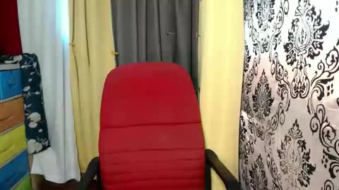 Allena online show from 02-17-26, 01:57