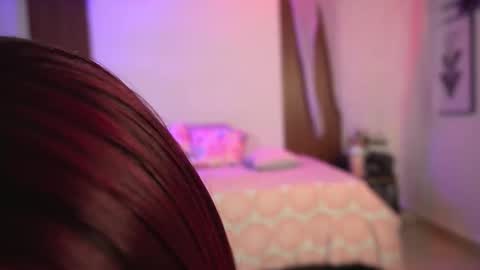 Snapshot of fantasy_col chatting on 10-28-25, 04:09 Maddie online show from 10-28-25, 04:09