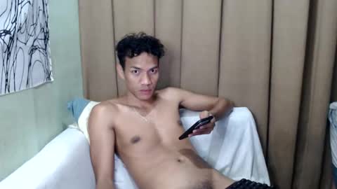 Snapshot of fantasy_davidxx chatting on 05-08-26, 10:42 David online show from 05-08-26, 10:42