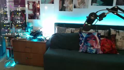 Snapshot of fantasy_lisa chatting on 06-08-26, 03:40 Lisa online show from 06-08-26, 03:40