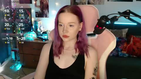Snapshot of fantasy_lisa chatting on 06-10-26, 01:50 Lisa online show from 06-10-26, 01:50