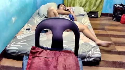 fantasyblue143 online show from 04-23-26, 02:13