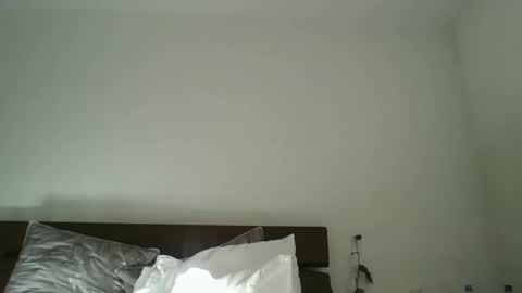 fantasycreampuff666 online show from 05-06-26, 10:04