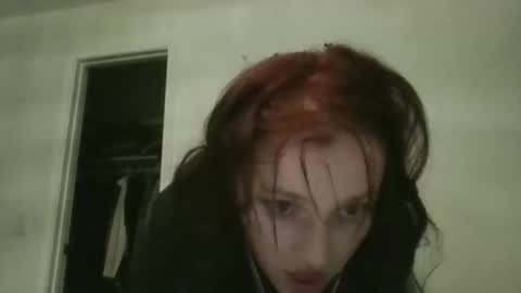 fantasycreampuff666 online show from 05-25-26, 04:40