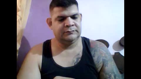 Snapshot of fantasylovers777 chatting on 01-13-25, 01:49 LatinLover 777 online show from 01-13-25, 01:49