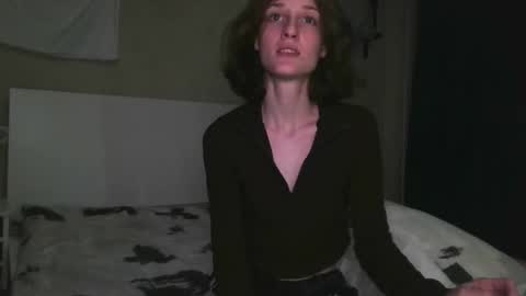 Kira online show from 06-10-26, 01:28