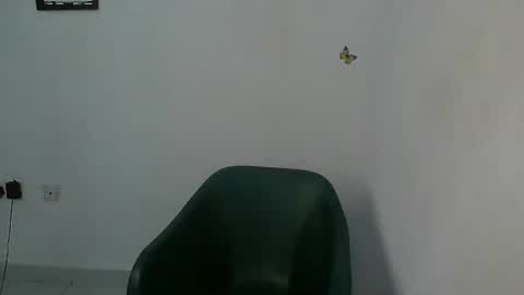 Snapshot of fariha_babyy chatting on 06-16-26, 06:27 Fariha online show from 06-16-26, 06:27