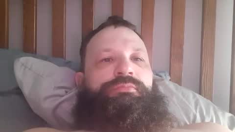 Snapshot of farm2boy chatting on 02-14-25, 10:49 Farm2boy online show from 02-14-25, 10:49