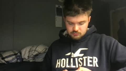 brokeunistudent online show from 09-25-25, 10:57