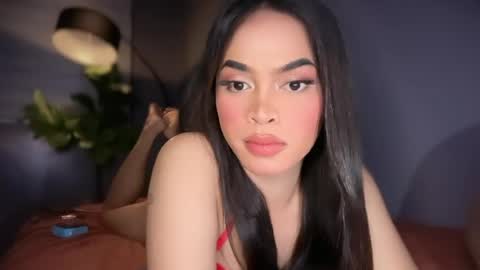farrahmoanx online show from 07-31-26, 05:45