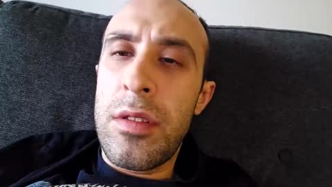 Snapshot of farzadjaghi chatting on 10-28-25, 04:53 farzadjaghi online show from 10-28-25, 04:53