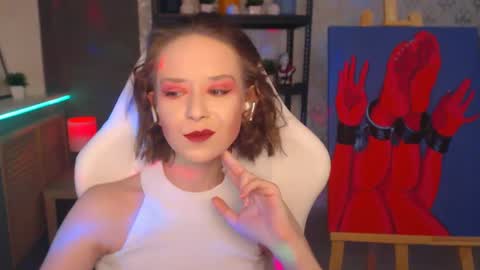 Fascinating   Eyes online show from 12-14-24, 10:50