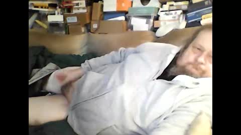 Snapshot of fasteddysex chatting on 12-02-24, 01:02 HoneyCumJuice4U online show from 12-02-24, 01:02