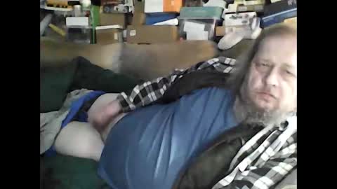 Snapshot of fasteddysex chatting on 12-25-24, 12:16 HoneyCumJuice4U online show from 12-25-24, 12:16